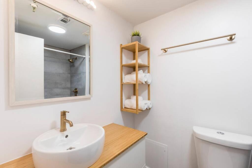 Modern Studio On I-Drive: Parking + Pool Included Орландо Екстер'єр фото